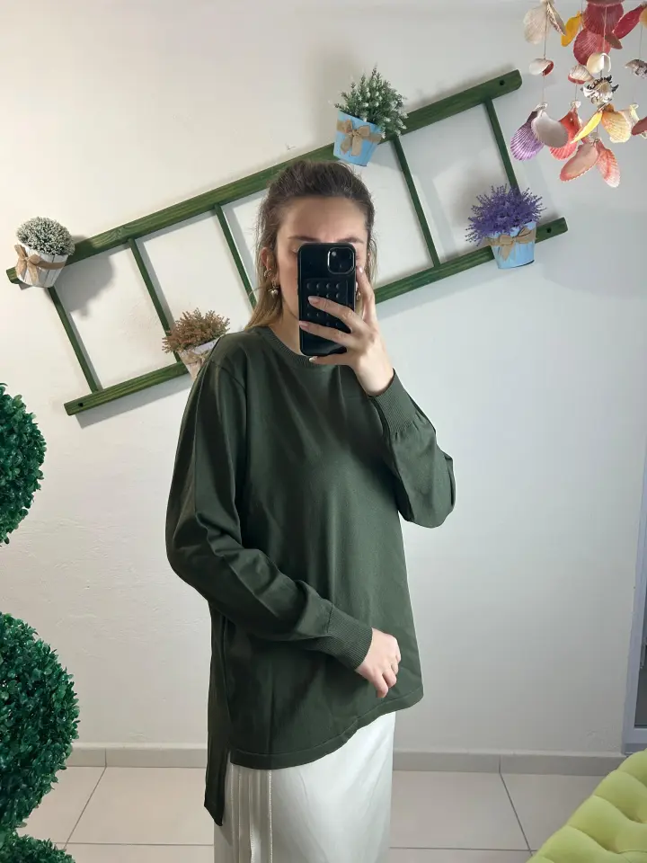 SÜSSÜ RAYON ÖN KISA ARKA UZUN  BLUZ 102