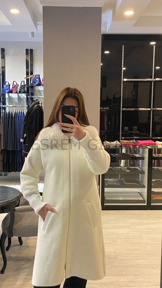 SÜSSÜ ANGORA RİBANALI HIRKA